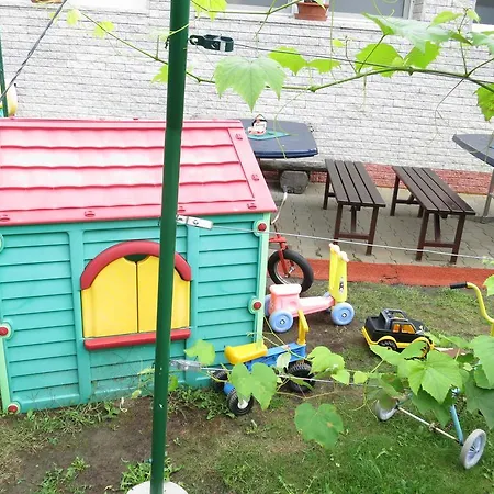 U Splavu Πανσιόν