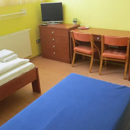 U Splavu Πανσιόν